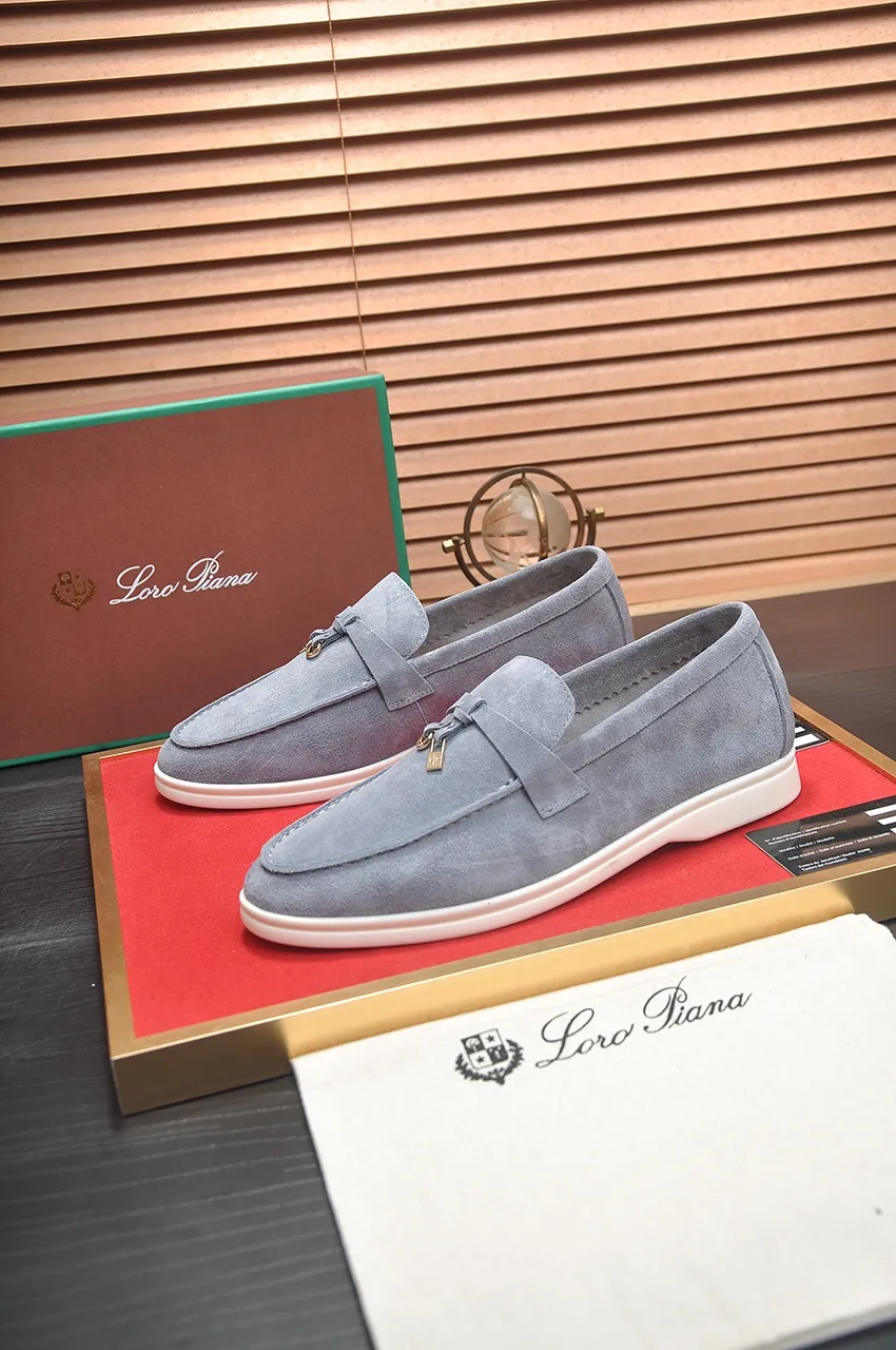 Men's shoes 💰400💶[𝐥𝐨𝐫𝐨 𝐏𝐢𝐚𝐧𝐚] [Couple model] High-end quality, affordable price, LP classic loafers, Italian treasure brand, the only brand that can match Hermès! Only after wearing it do we know that we can’t live up to our feet. Women’s code: 35-40 (customized sizes 34, 41, 42 are non-returnable) Men’s code: 38-44 (customized 45, 46, 47, 48 are non-refundable) Fabric: Customized imported cashmere Lining: Customized imported fetal cowhide Foot: Imported benzene-dyed calfskin Outsole: Exclusive original glass rubber outsole